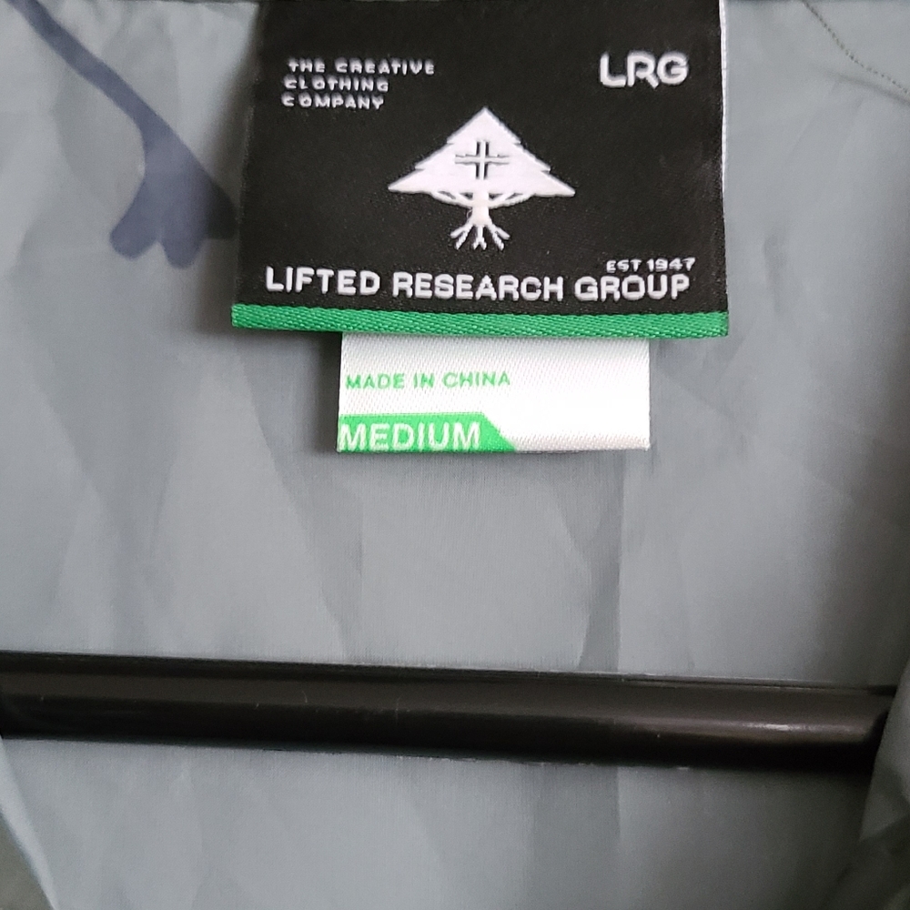 LRG - Picture 3 of 11